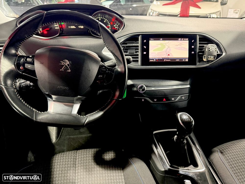 Peugeot 308 SW 1.5 BlueHDi Style - 31