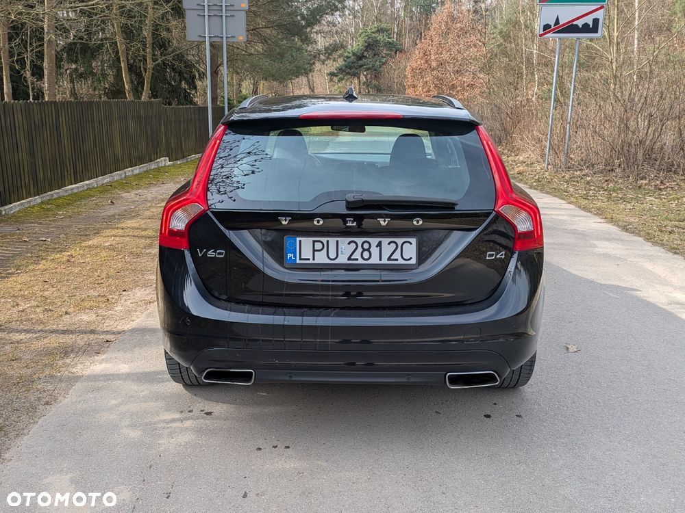 Volvo V60 D4 Drive-E Summum - 9