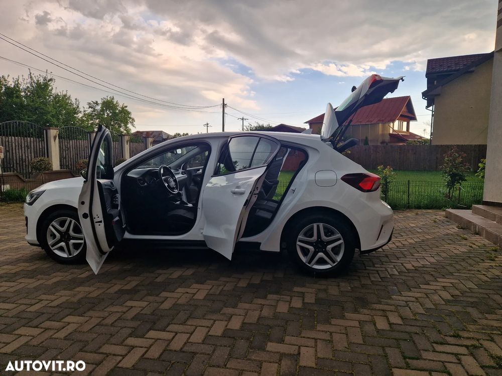 Ford Focus 1.0 EcoBoost MHEV Titanium X - 27