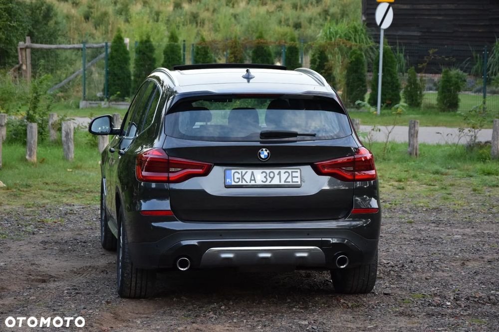 BMW X3 xDrive25d Luxury Line - 18