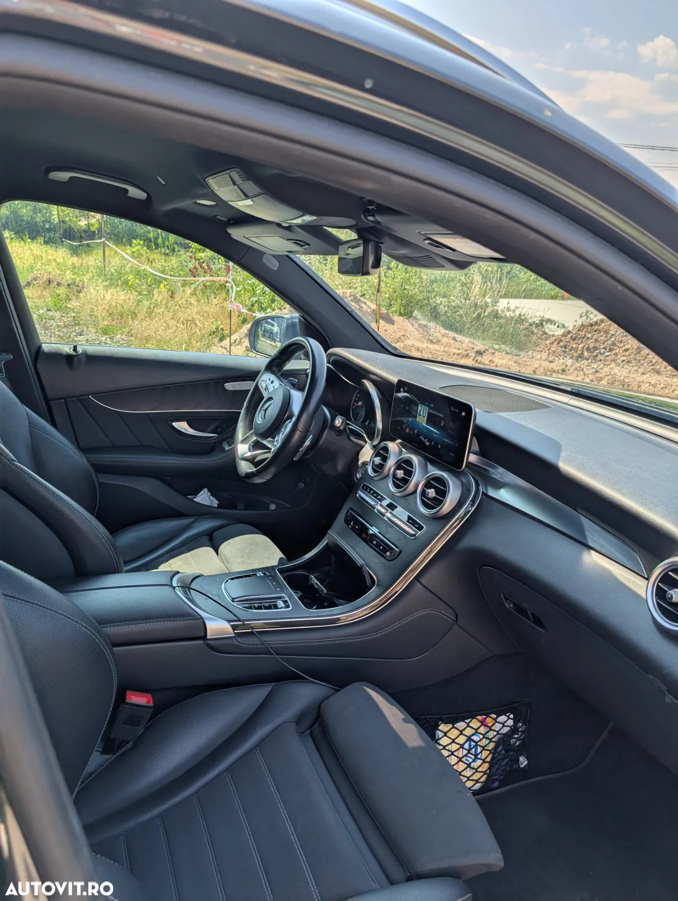 Mercedes-Benz GLC 220 d 4Matic 9G-TRONIC AMG Line - 11