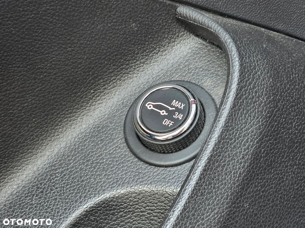 Opel Insignia 2.0 Bi Turbo CDTI 4x4 - 33