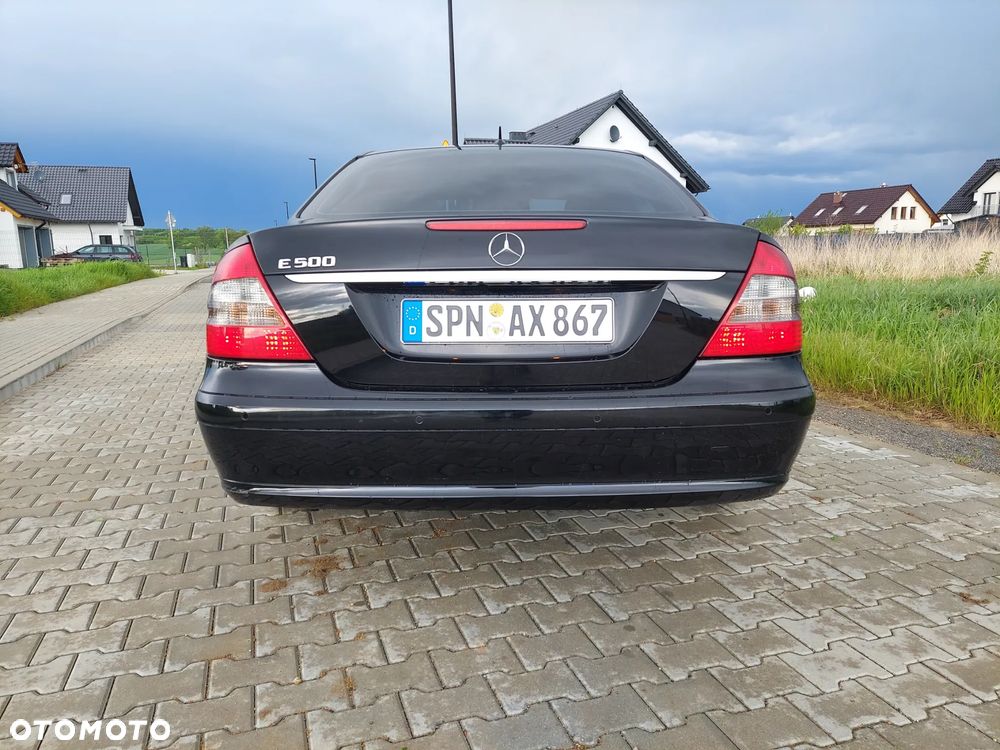 Mercedes-Benz Klasa E - 7