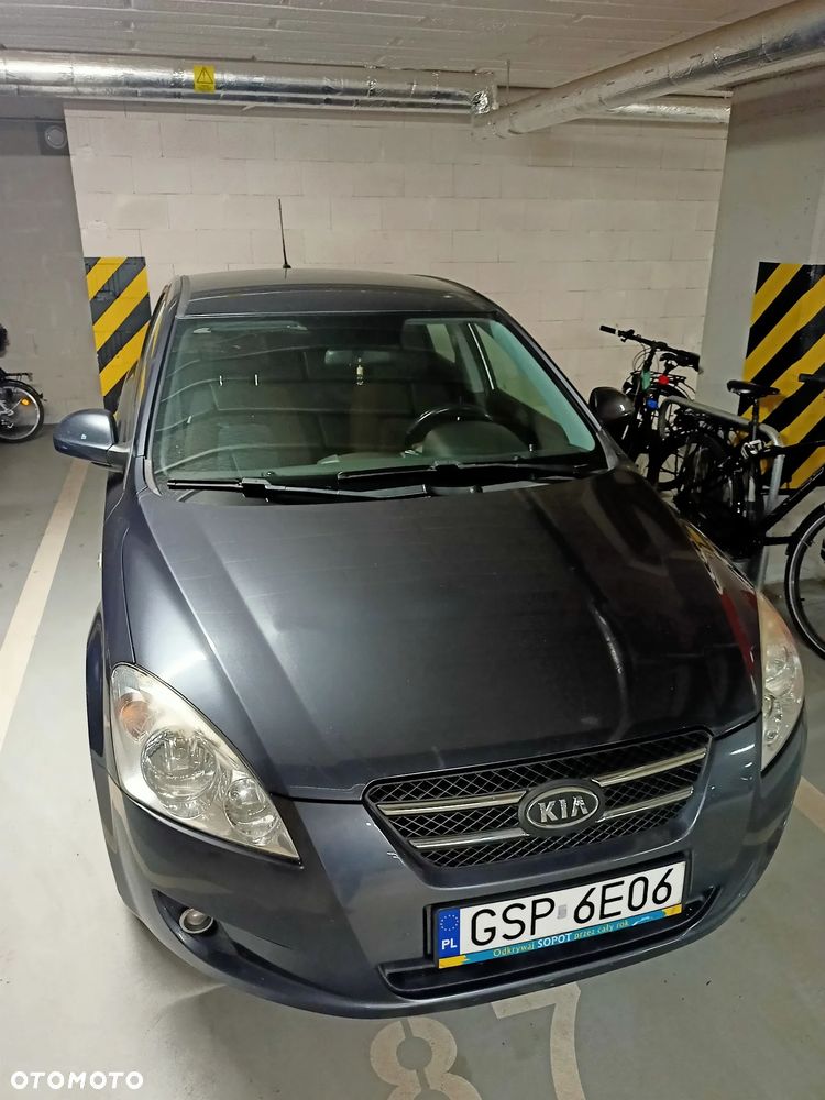 Kia Ceed 1.4 Comfort - 1
