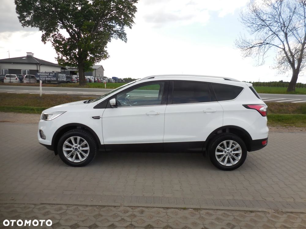 Ford Kuga - 4