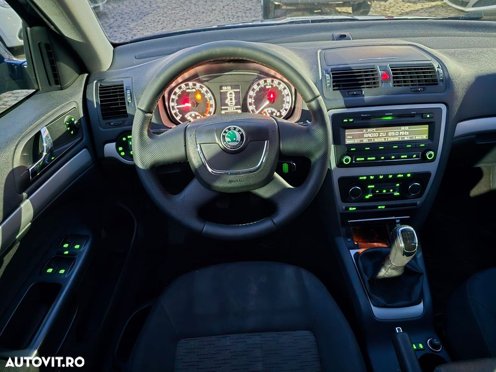 Skoda Octavia 1.6 TDI Ambiente - 4