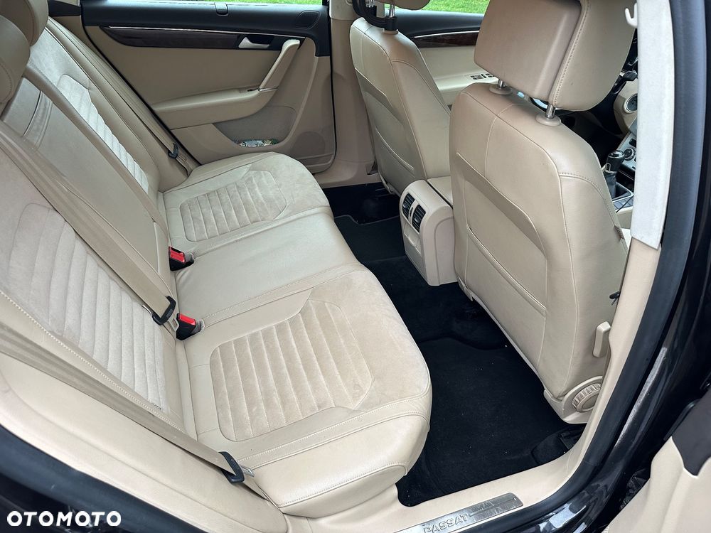 Volkswagen Passat Variant 2.0 TDI Comfortline - 8