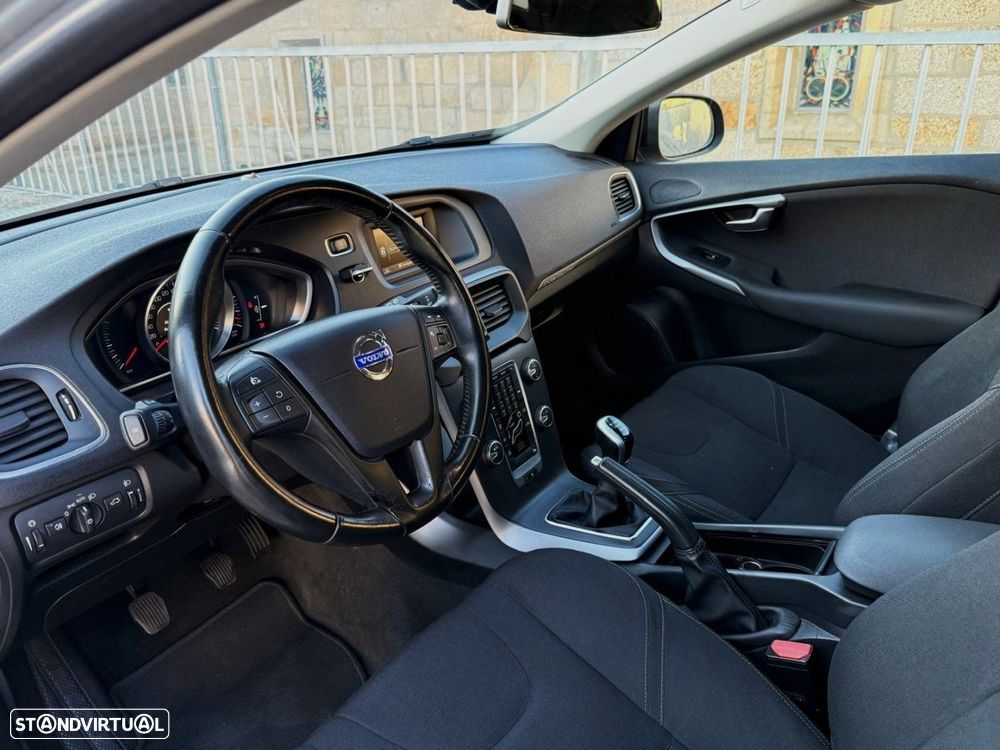 Volvo V40 Cross Country 1.6 D2 Kinetic - 13