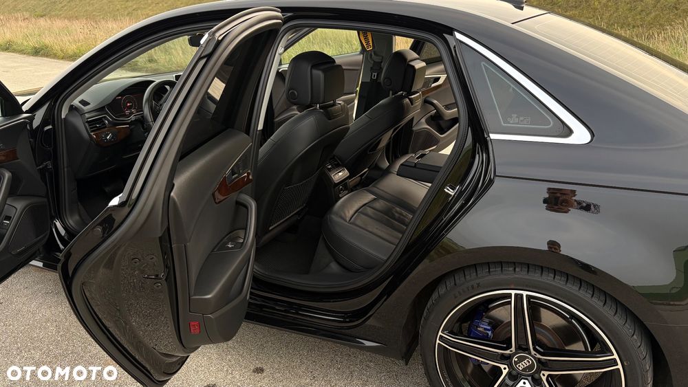 Audi A4 Limousine - 22