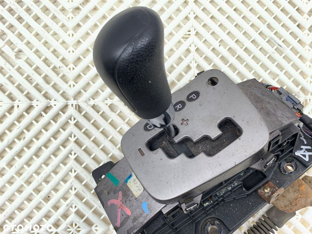 DŹWIGNIA ZMIANY BIEGÓW  SUBARU OUTBACK (BL, BP) 2003 - 2010 2.5 AWD (BP9) 121 kW [165 KM] benzyna - 2