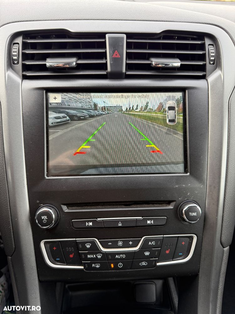 Ford Mondeo Turnier 2.0 EcoBlue Aut. Titanium - 21