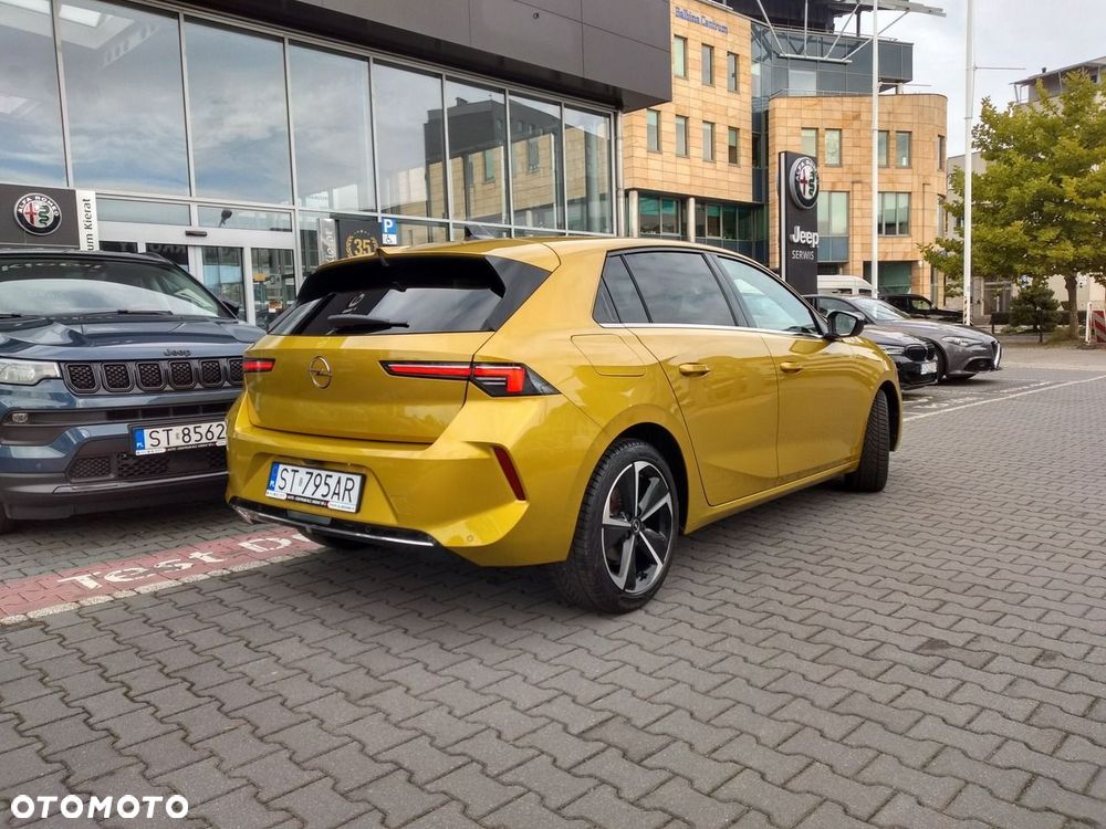 Opel Astra 1.2 T Elegance S&S - 8