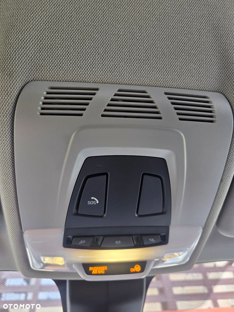 BMW X1 xDrive18d - 27