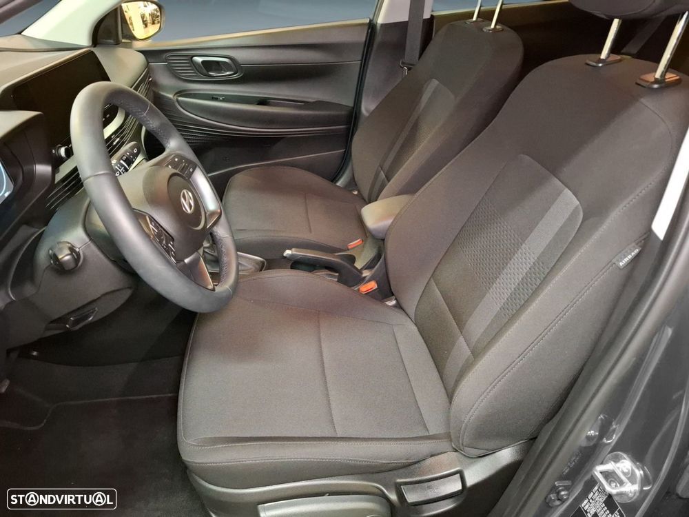 Hyundai i20 - 8