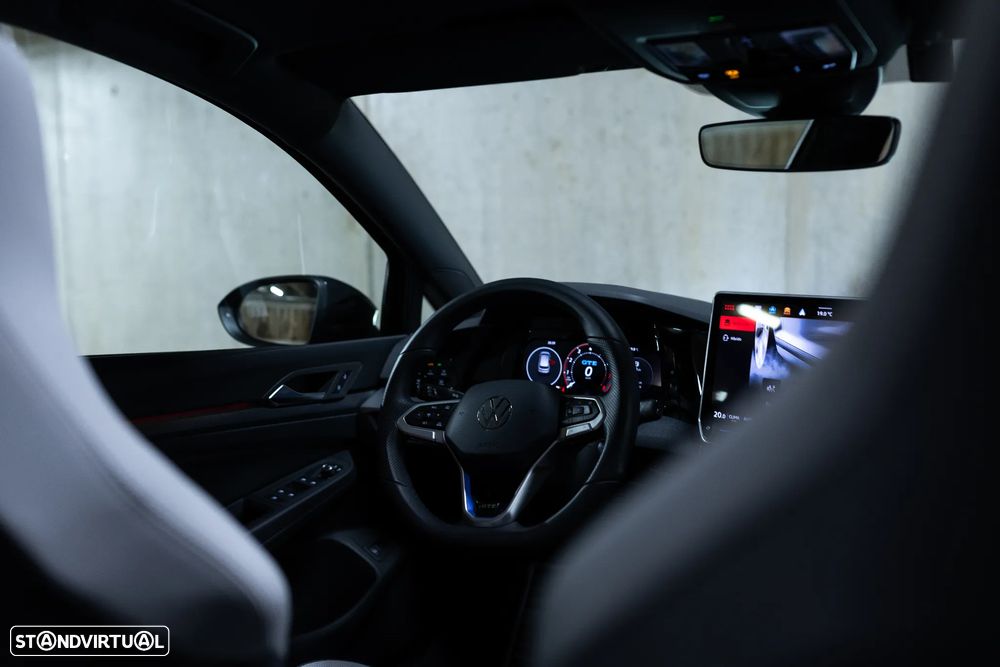 VW Golf 1.5 TSI e-Hybrid GTE DSG - 45