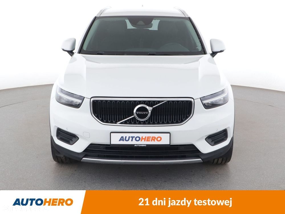 Volvo XC 40 D3 AWD - 9