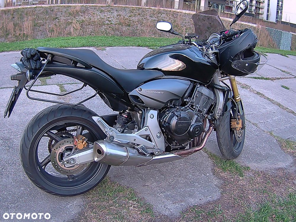 Honda CB - 2