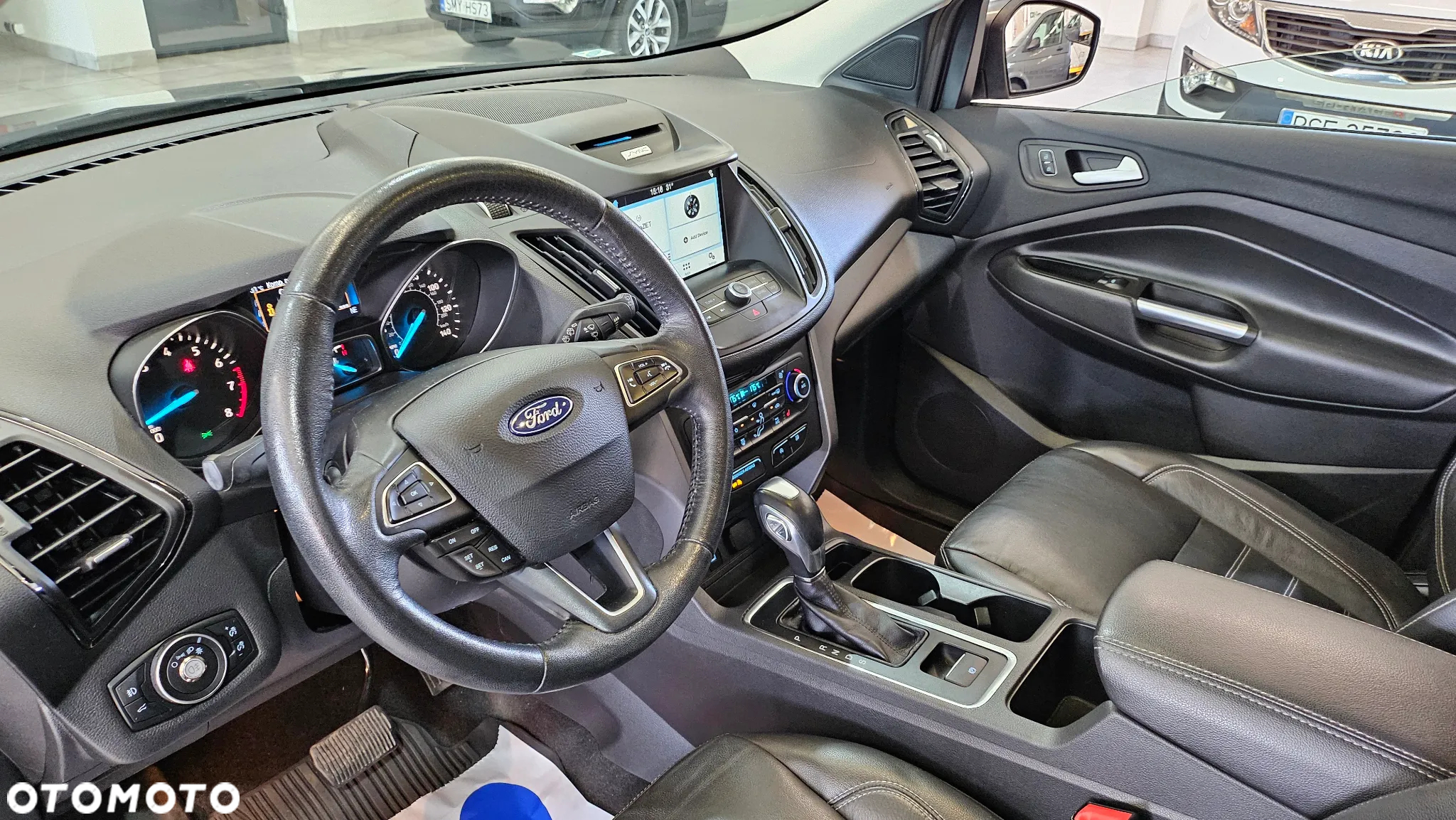 Ford Kuga 1.5 EcoBoost AWD Titanium ASS - 23
