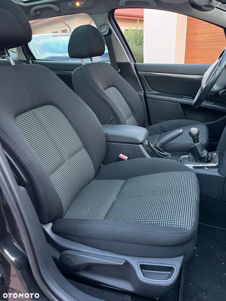 Peugeot 407 1.6 HDi Presence - 5