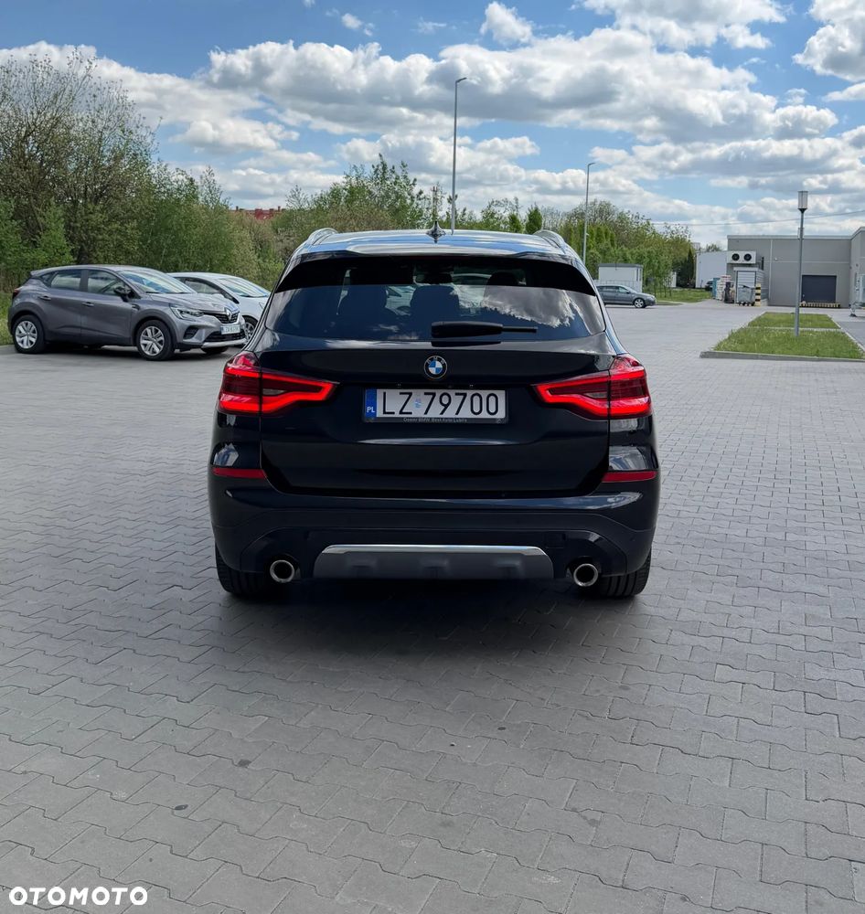 BMW X3 xDrive30d Luxury Line - 6