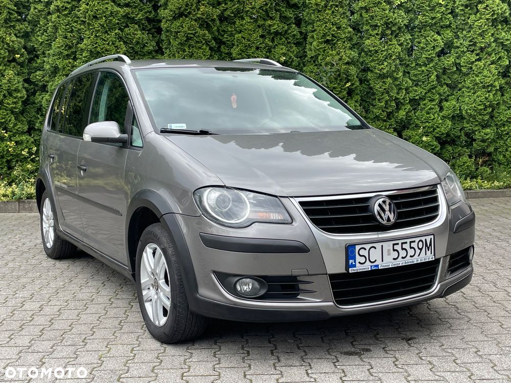 Volkswagen Touran 1.4 TSI Cross - 2