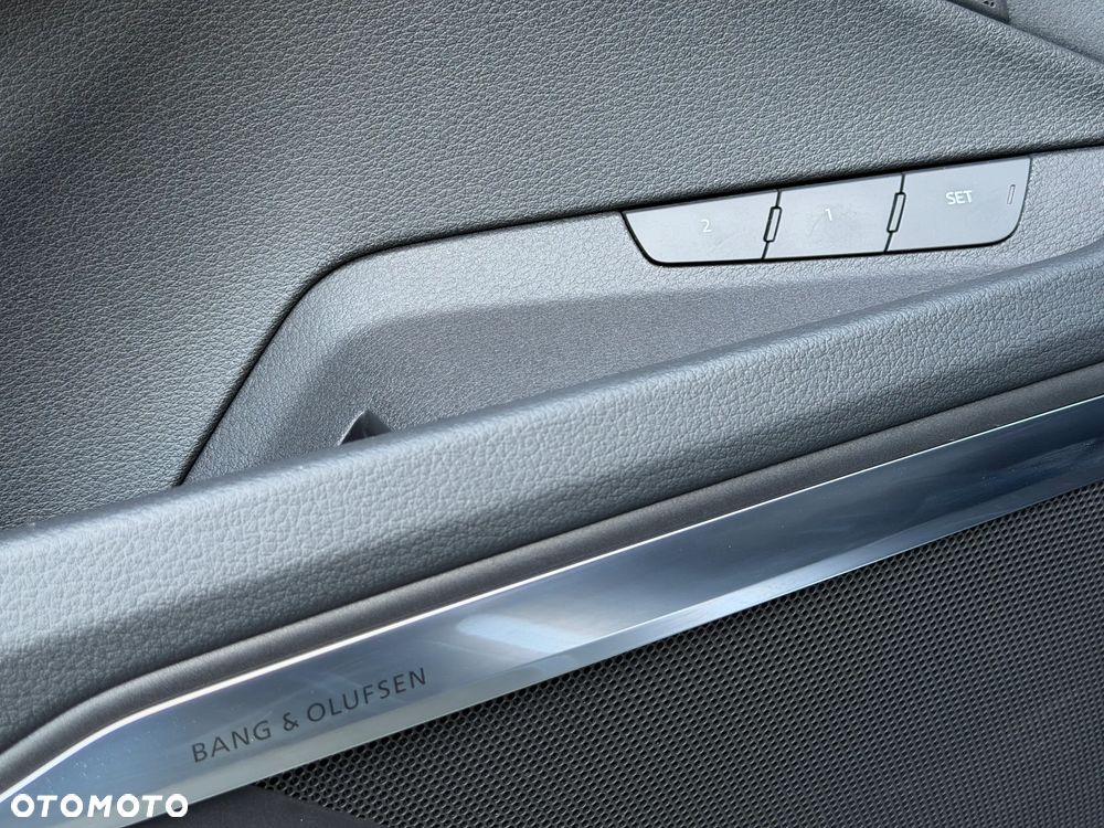 Audi e-tron 55 Quattro S Line - 15