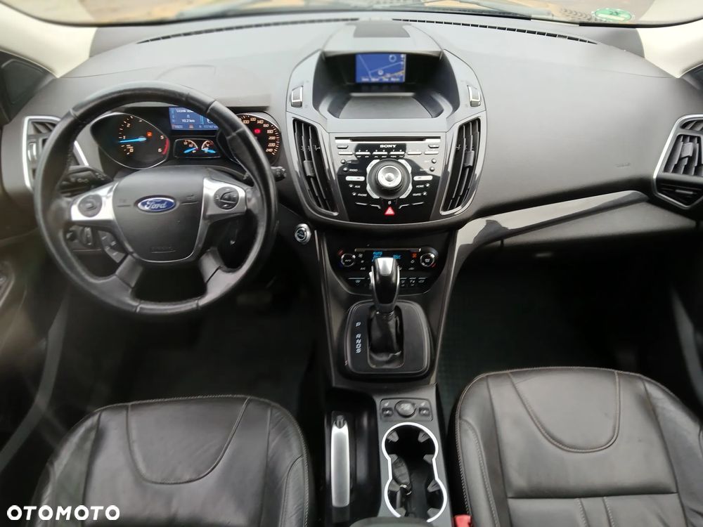 Ford Kuga 2.0 TDCi 4x4 Titanium - 2
