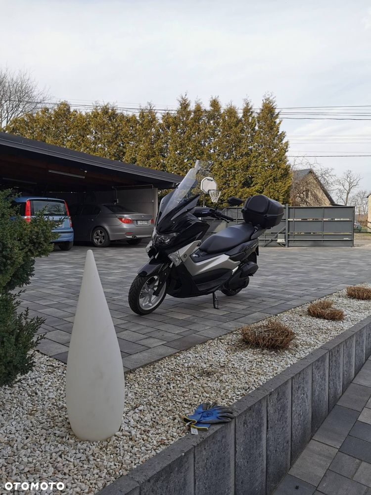 Yamaha NMAX - 5