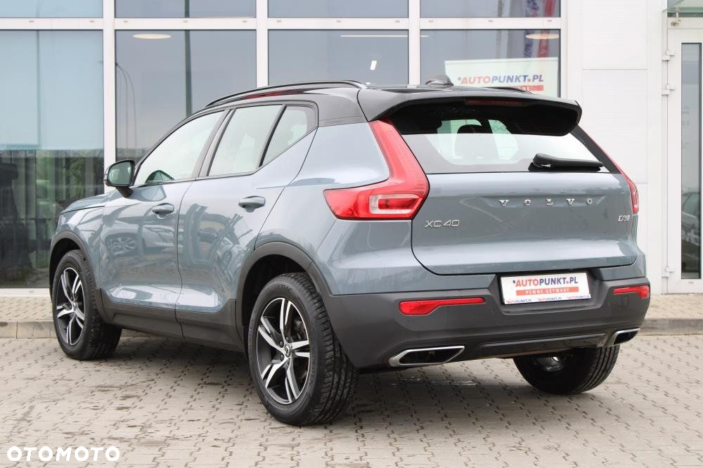 Volvo XC 40 - 3