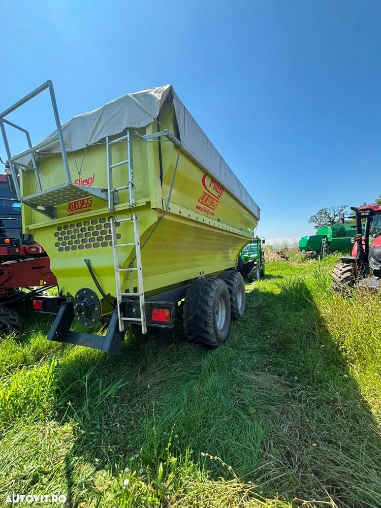 Alta Remorca Fliegl ULW 25 - 2