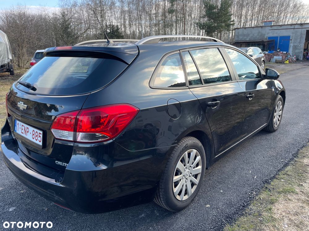 Chevrolet Cruze 1.7 LT - 3