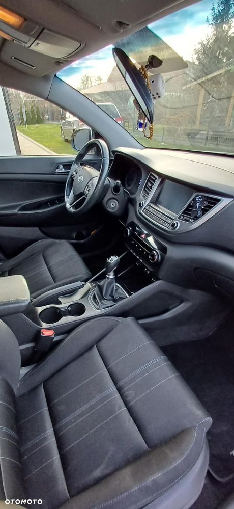 Hyundai Tucson - 16