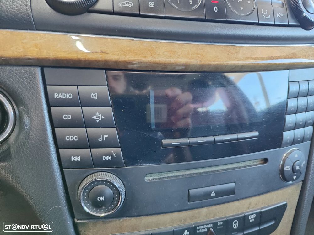 Mercedes-Benz E 220 CDI Avantgarde - 31