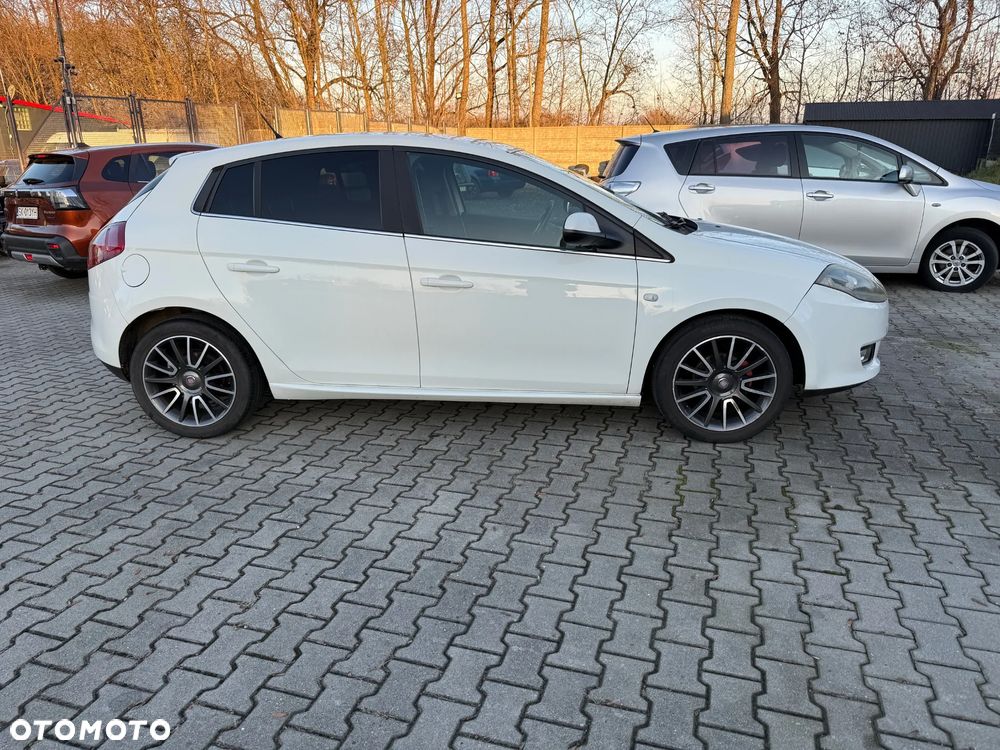 Fiat Bravo 1.4 16V Dynamic - 2