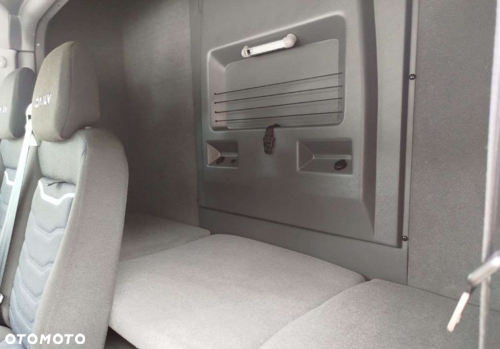Iveco Daily 35S18 - 24