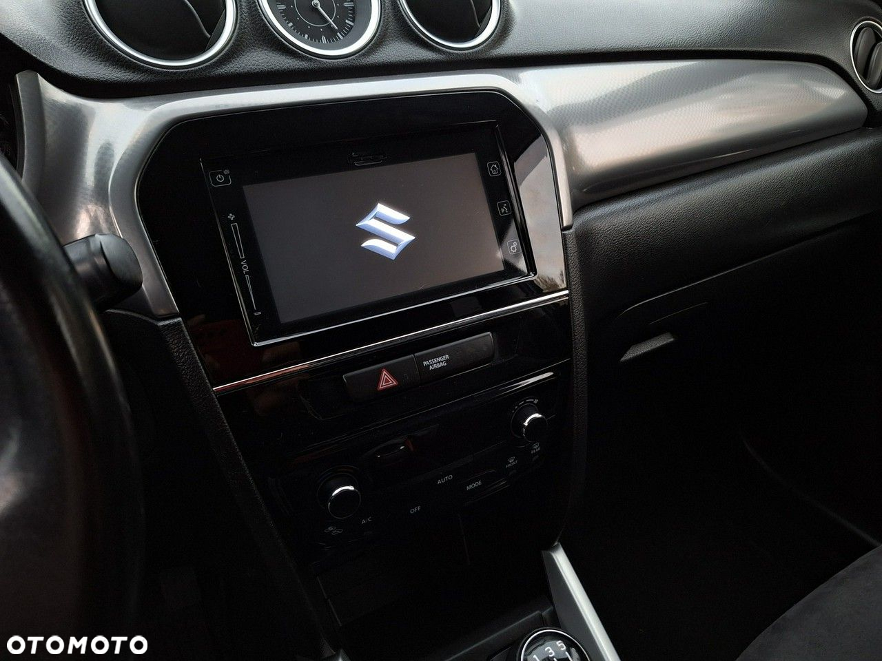 Suzuki Vitara - 21