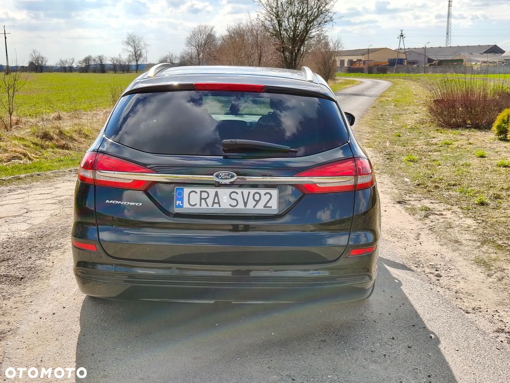 Ford Mondeo - 9