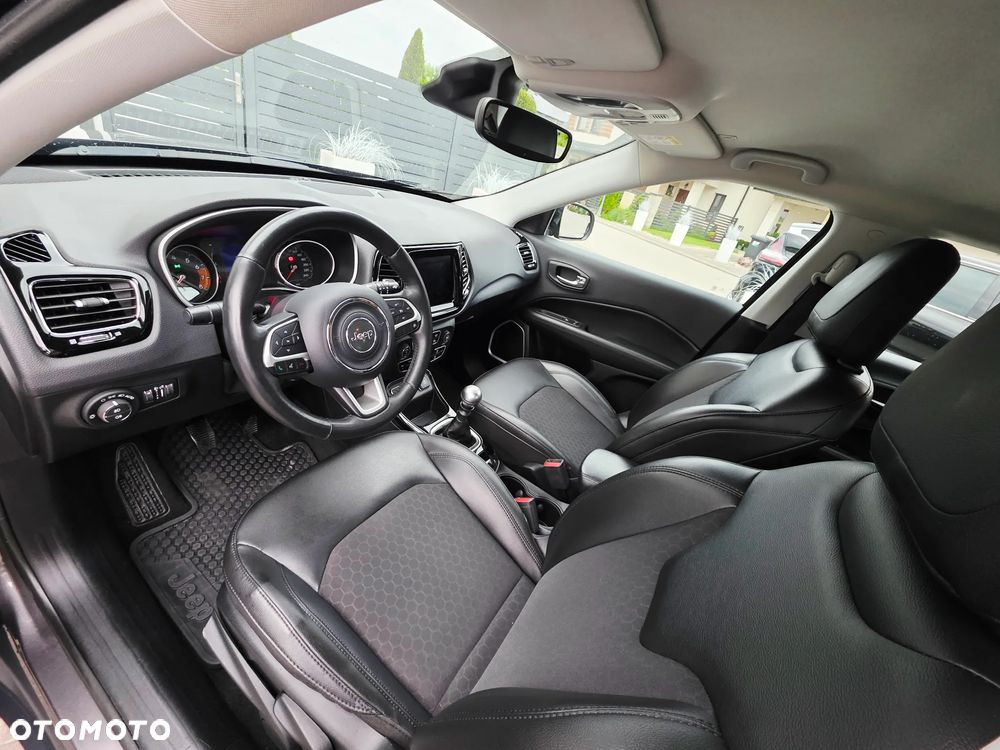 Jeep Compass 1.4 TMair Night Eagle FWD S&S - 3