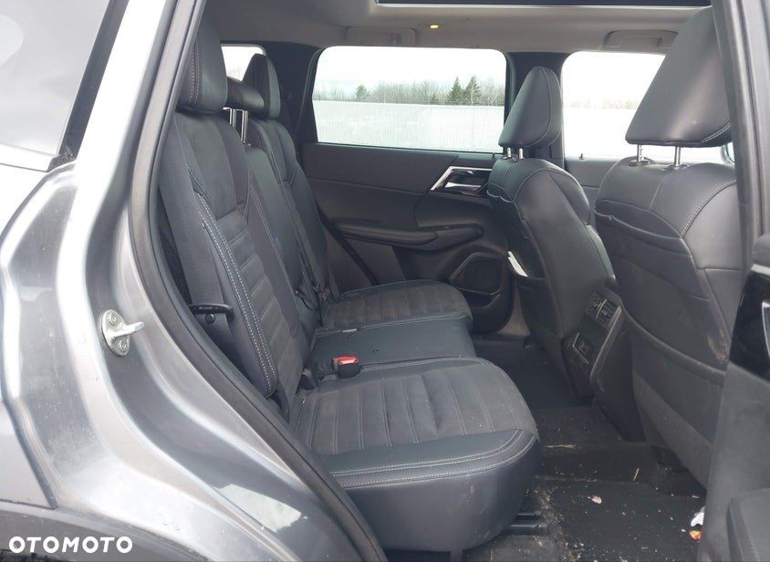 Mitsubishi Outlander 2.0 Intense + 4WD CVT - 6