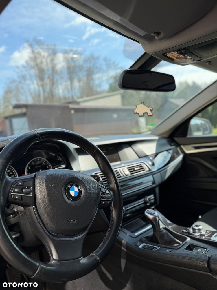 BMW Seria 5 - 14
