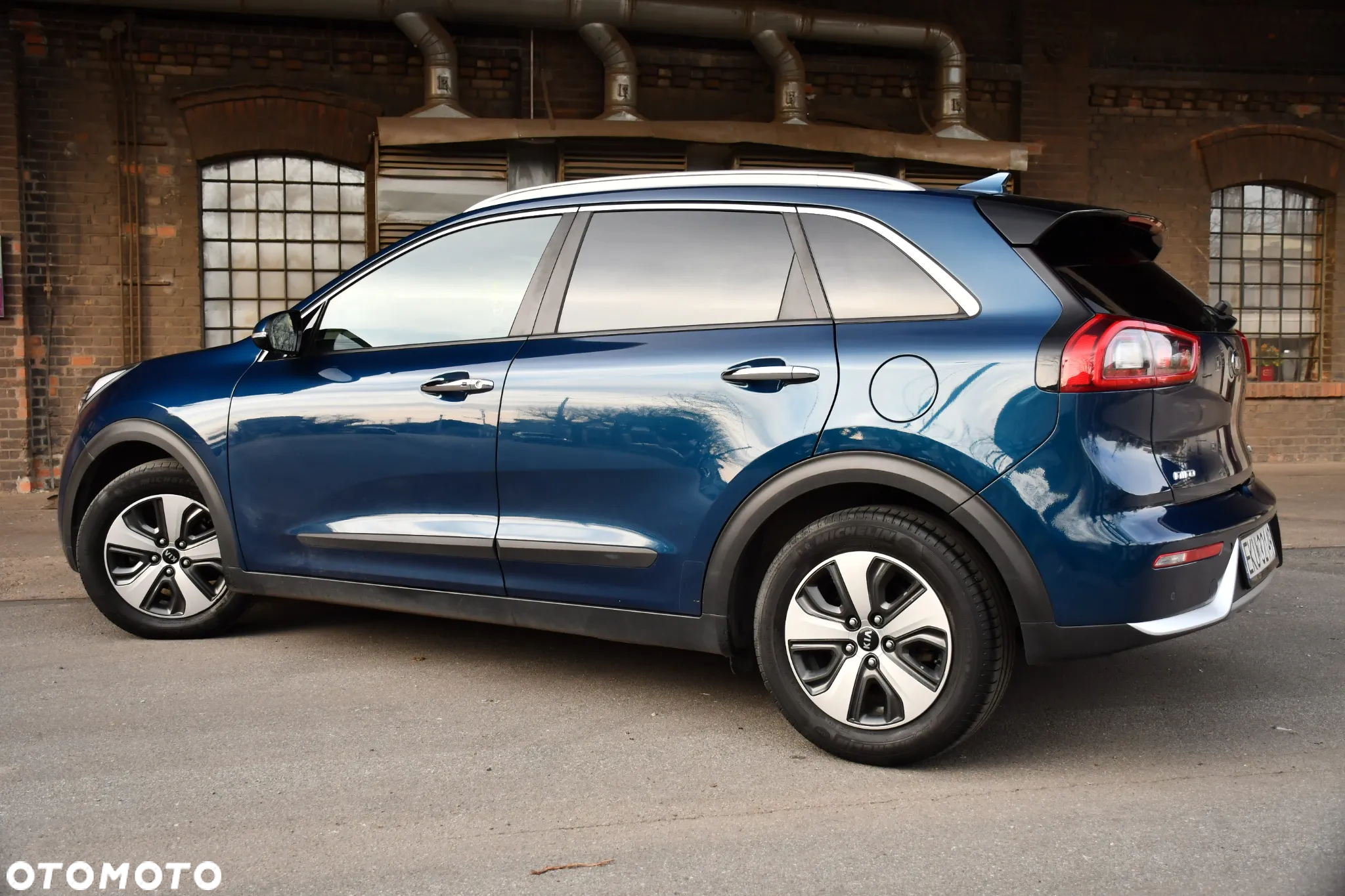 Kia Niro 1.6 GDI Hybrid L - 23