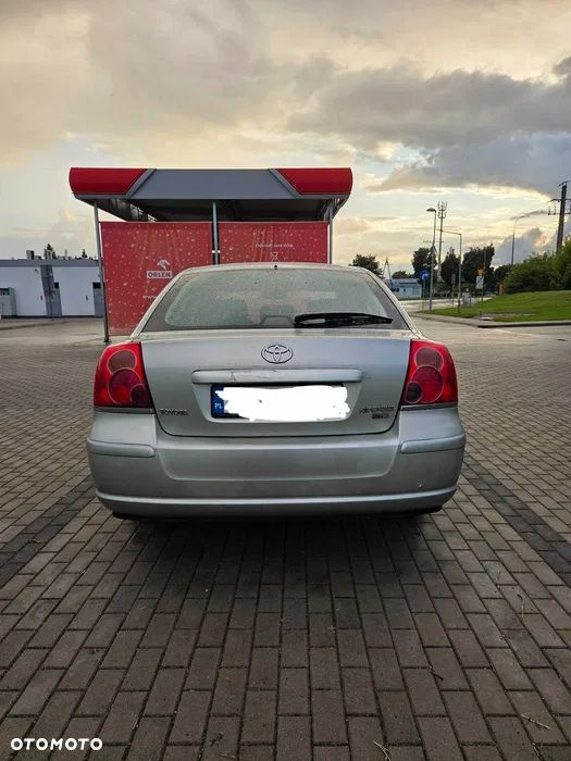 Toyota Avensis 2.0 D-4D Prestige - 4