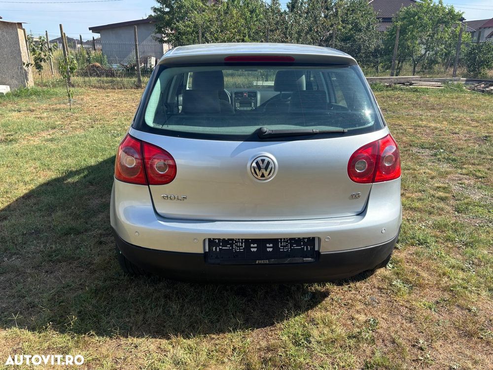 Volkswagen Golf - 19