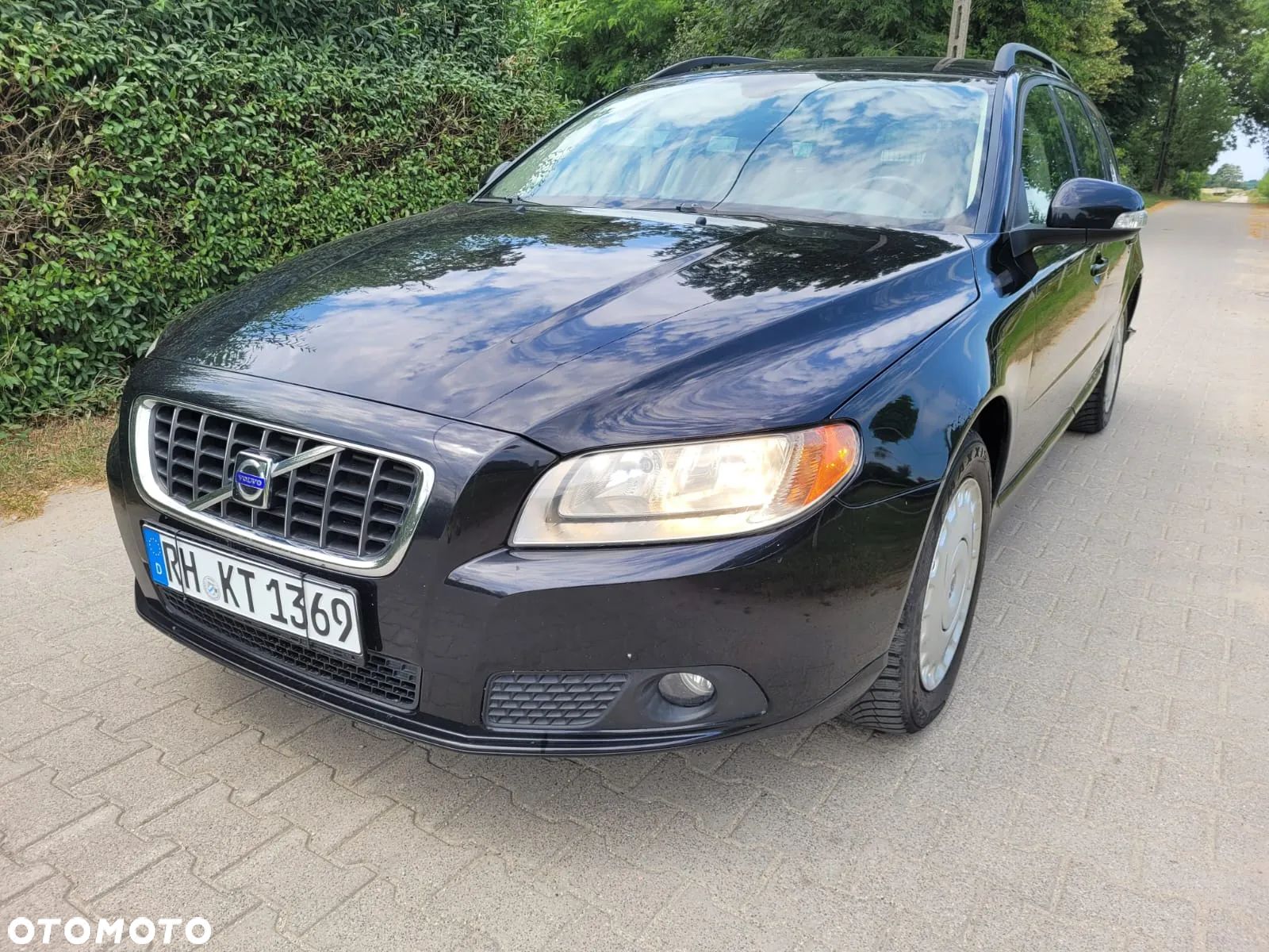 Volvo V70 D5 AWD DPF Momentum - 1