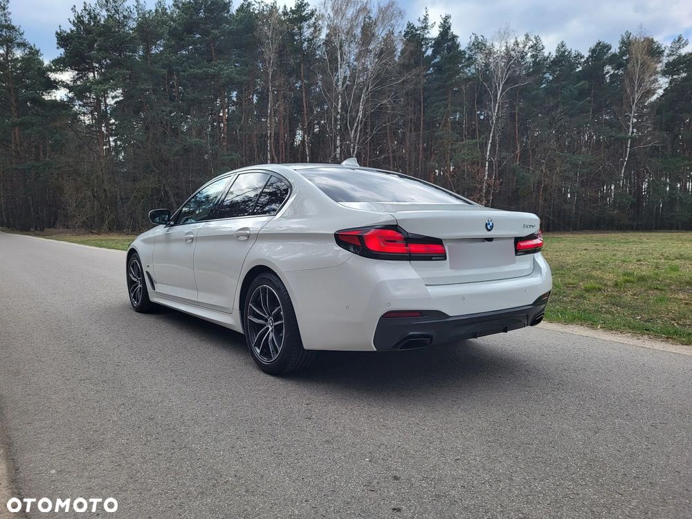 BMW Seria 5 520d mHEV M Sport sport - 7