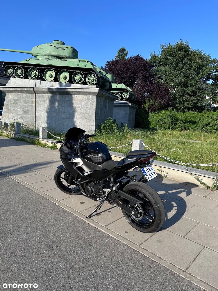 Kawasaki Ninja 400 - 5