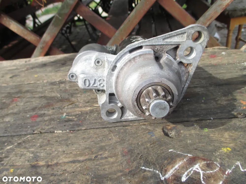 rozrusznik Caddy Touran 1.4 16v BCA Bosch - 2