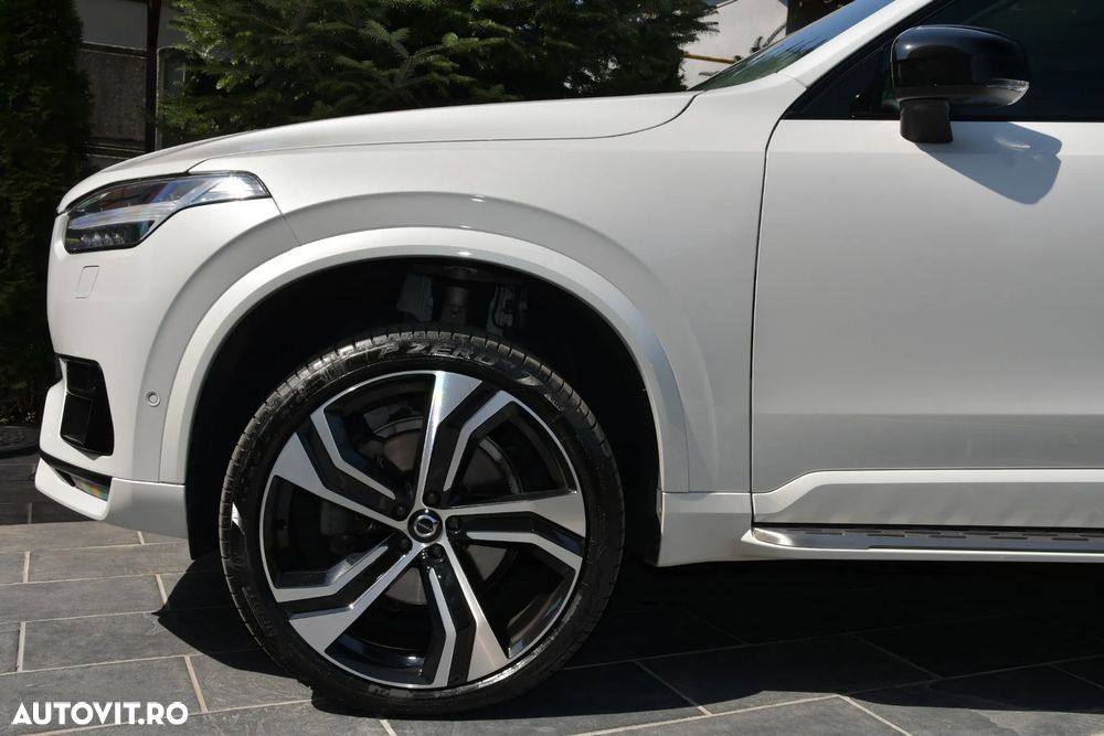 Volvo XC 90 B5 D AWD Ultimate Dark - 6