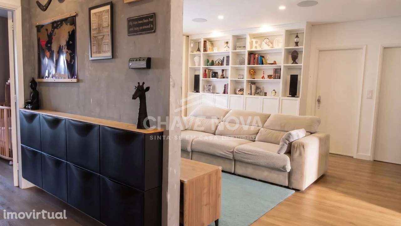 PS - Apartamento T3 c/ Lugar de Garagem em Mafamude - Grande imagem: 3/32