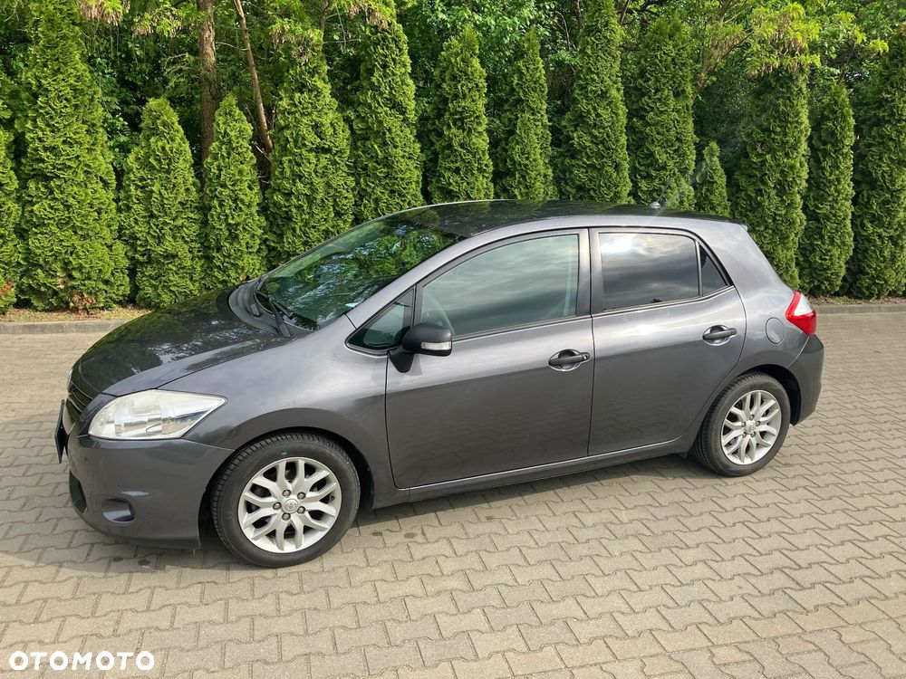 Toyota Auris - 5